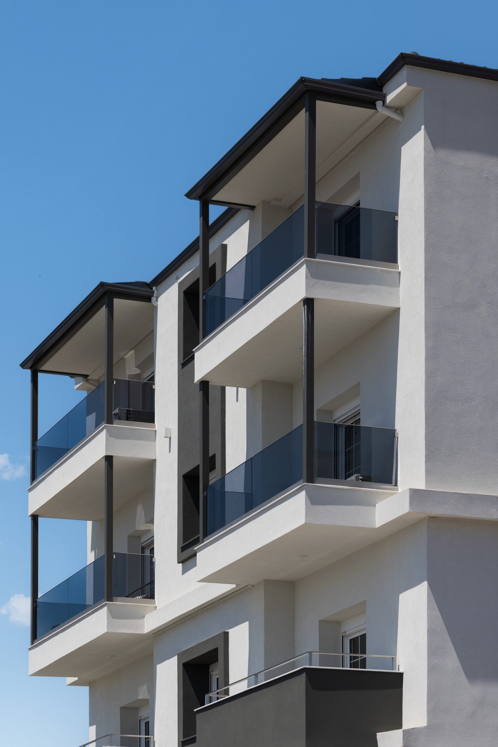 Meteoron Luxury Suites